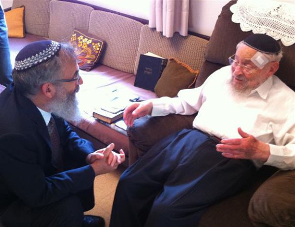 זקן רבני הציונות דתית תומך ברב דוד סתיו לרבנות הראשית