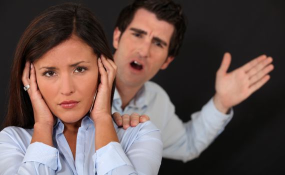 זוגיות: רבה עם בעלך? אל תאיימי בגירושין