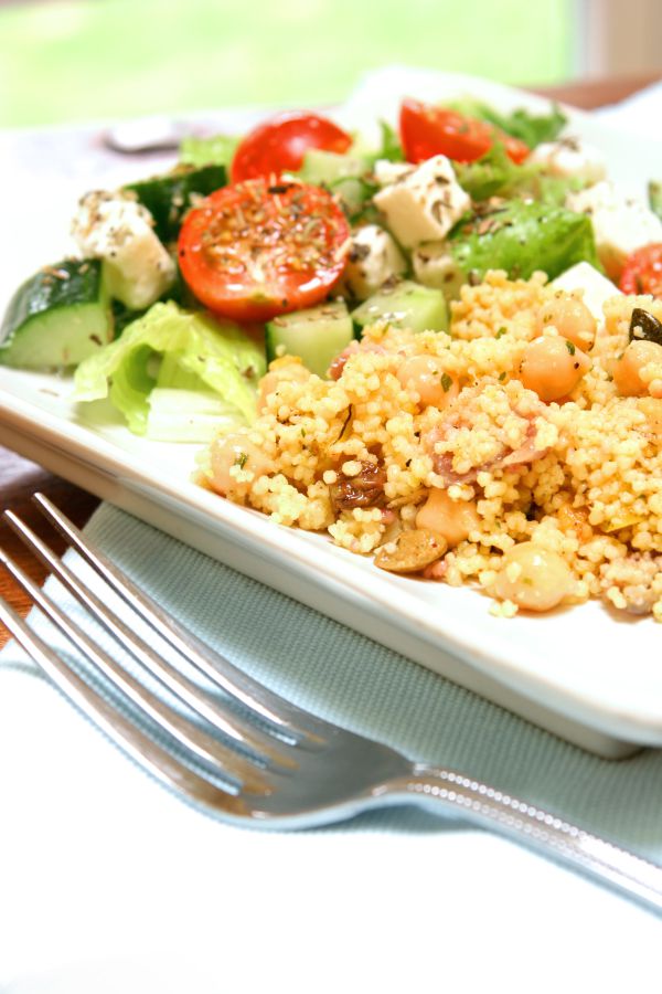 מתחברים לשורשים: מתכון למרק קוסקוס וירקות שורש