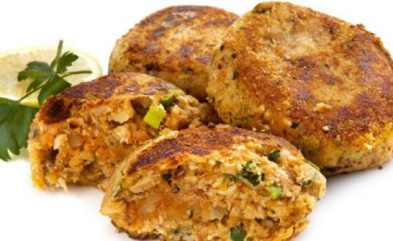 ארוחה שלמה בקציצה אחת: מתכון לקציצות טונה וירקות