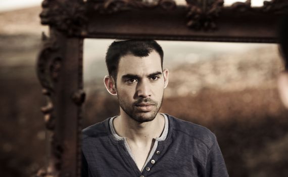 עכשיו להורדה בחינם: אלבומו החדש של עידו פורטל