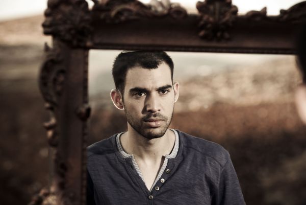 עכשיו להורדה בחינם: אלבומו החדש של עידו פורטל