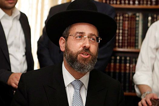 הרב לאו הבטיח: בנושא הגיורים אתייעץ עם הרב שרמן