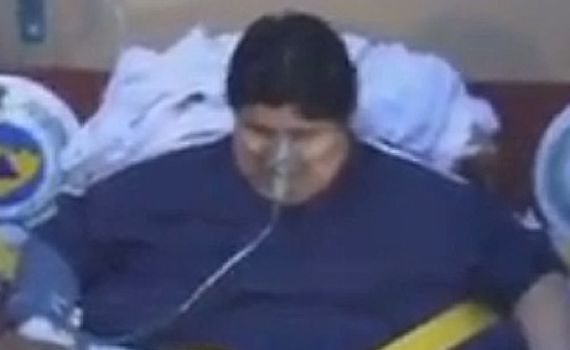 צפו: סעודי השוקל 610 ק"ג חולץ מביתו במבצע צבאי