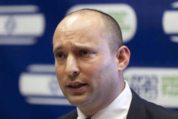 בנט התעצבן: יש עוד נושאים חשובים במדינה חוץ מהעניין המדיני