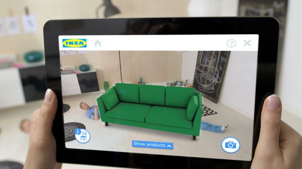 איקאה משיקה קטלוג חדש בשיטת אוגמנטד ריאליטי