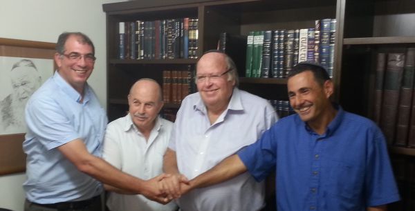 הסכם שלום בפ"ת: מוטי זפט חוזר לבית היהודי כמספר 2 של איציק דיעי