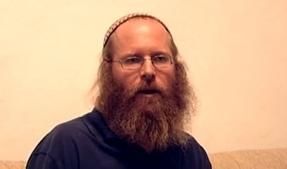 בעז אלברט נשאר בכלא: החברים באו לעודד