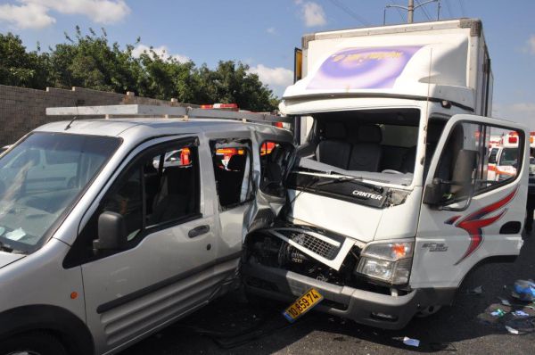 הרוג בתאונה קשה בכביש גהה מול בר אילן