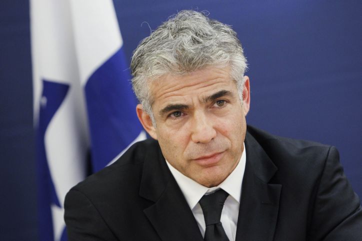 מבוכה ללפיד: הכלכלן הראשי במשרד האוצר התפטר