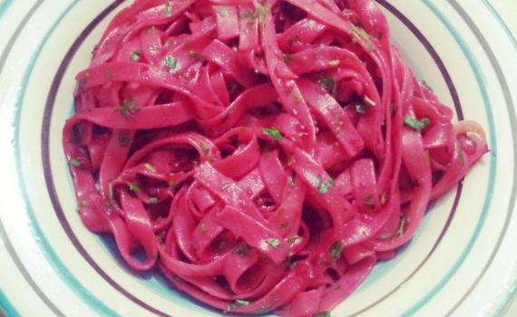 האדום האדום הזה: מתכון לפסטה ברוטב סלק