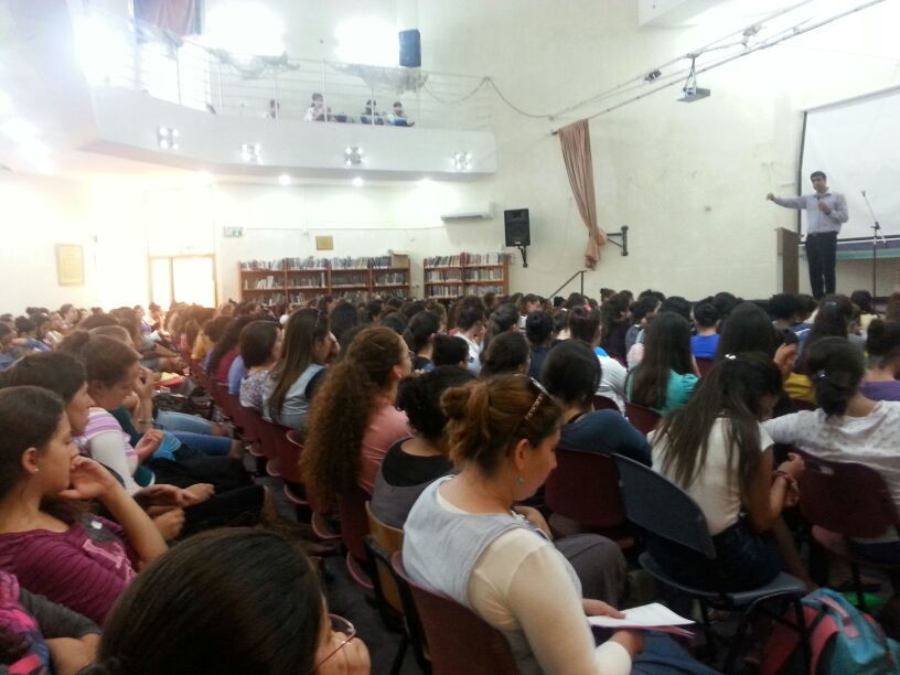 שטבון לבנות השירות הלאומי: "אתן הסיירת של עם ישראל"