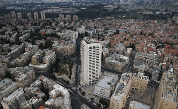 קרן של תקווה: ירידה במחירי הדירות בישראל