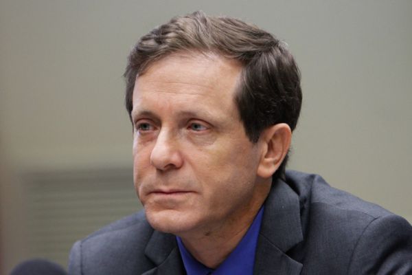 "הממשלה הזאת נשלטת על ידי בנט וחבריו"