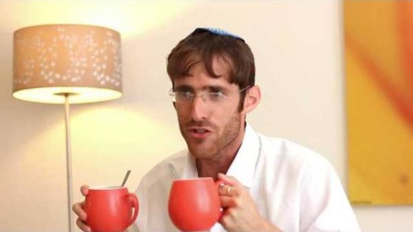 אנדרדוס: קפה בכלי שלישי