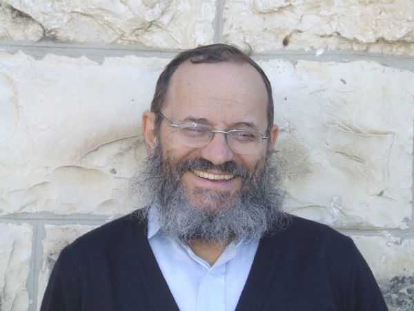 הרב נחום נריה: לא להשתתף בסקר המביך של בית הלל