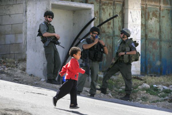 השר ישראל כץ תוקף: מקומם של מחבלים בכלא