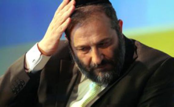 דרעי מתחנן: התאחדו בתפילות לרפואת הרב עובדיה