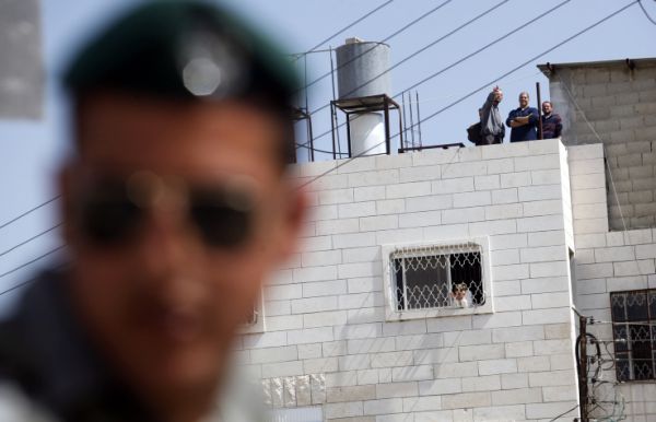 בעקבות דרישת שר הכלכלה נפתלי בנט: בית המכפלה בחברון יאוכלס