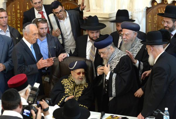 דור שני: הרב יצחק יוסף הוכתר לראשון לציון