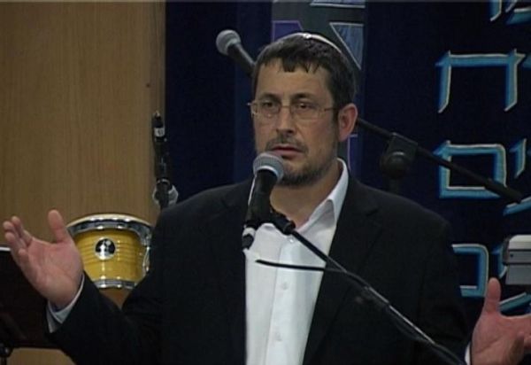 דור אחד וחצי: הרב חיים רטיג מספר על האח והאחות שלא הכיר