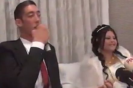 השמים הם הגבול: האיש הגבוה בעולם התחתן