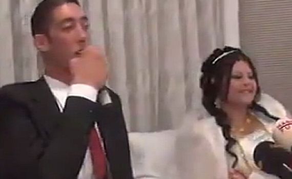 השמים הם הגבול: האיש הגבוה בעולם התחתן