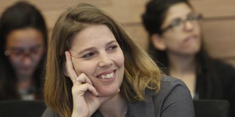 המטה החילוני על ח"כ עדי קול: רוצה להבעיר להבות