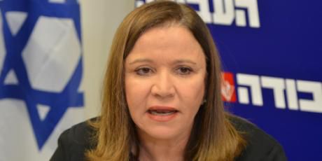 עדיף להקפיא התנחלויות במקום לשחרר מחבלים