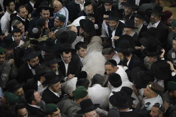 דרכו האחרונה: שידור ישיר מהלווית הראשון לציון הרב עובדיה יוסף זצ"ל