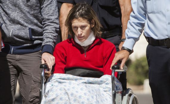 כתב אישום: רצחה את ילדיה בדקירות סכין