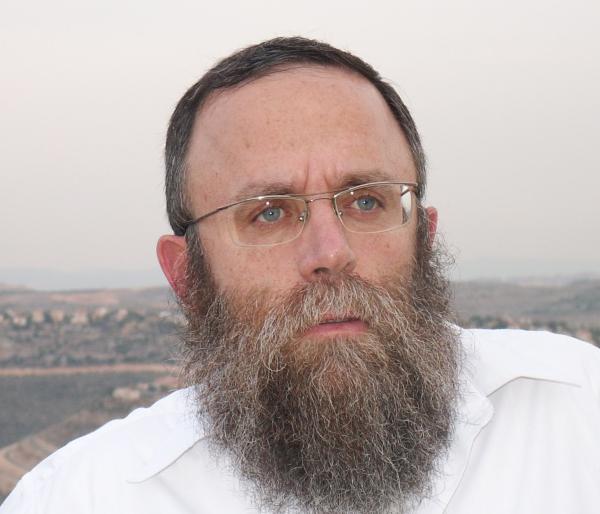 לשבת ארגון: הדילמות של בני עקיבא