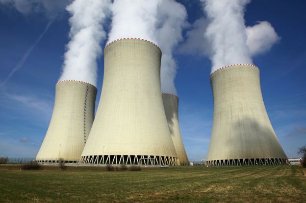 דיווח: אובמה יאפשר לאיראן להעשיר אורניום