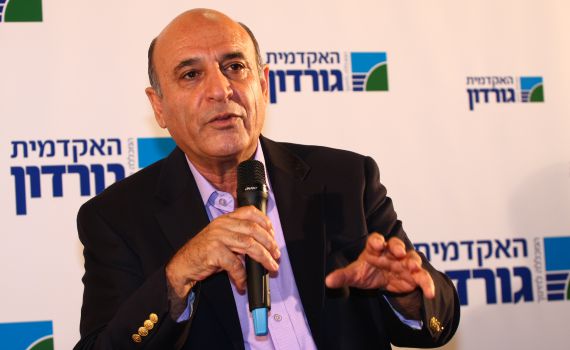 הצצה: רוני קובן נפגש עם שאול מופז