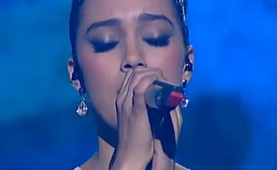 כבוד למגזר: אופיר בן שטרית בטיימס סקוור