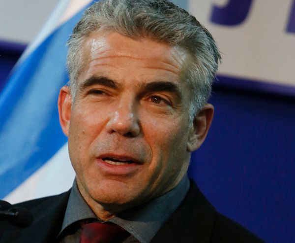 הגזירות מצטמצמות: לפיד ביטל ההעלאה במס ההכנסה