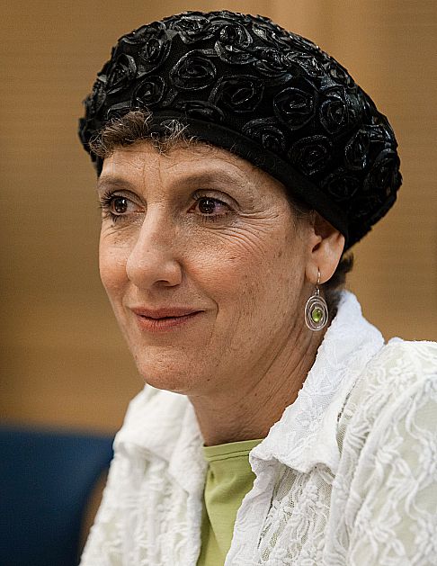 מועלם מודה: הברית עם לפיד בעייתית