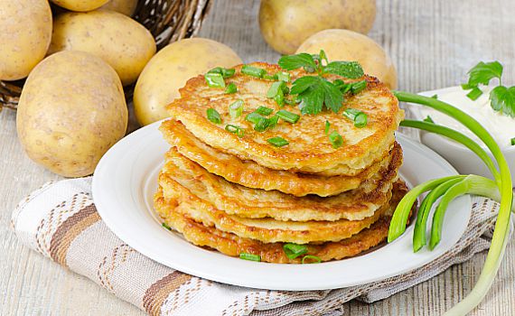 בוקר של חג: לביבות תפוחי אדמה וגזר