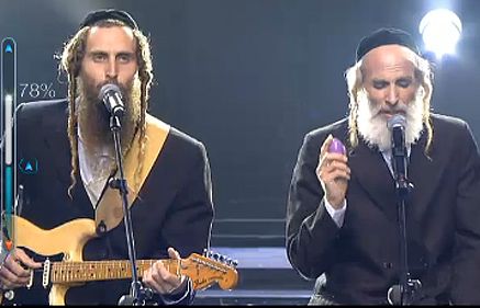 צפו: הזמרים החרדים שמרגשים מדינה שלמה