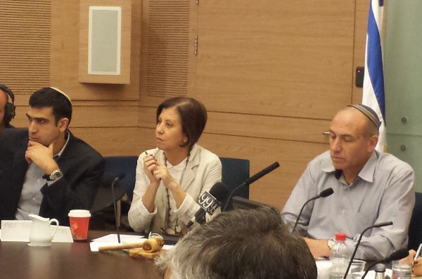 ח"כ יוגב: התחבורה הציבורית בשומרון היא יותר מסיוט