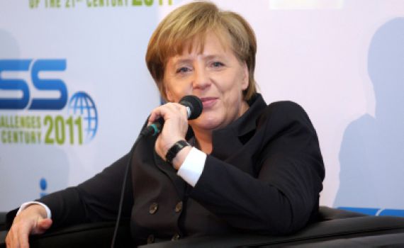 מרקל: "החיים היהודיים הם חלק מהזהות שלנו"