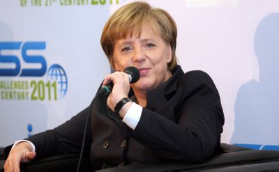 מרקל: "החיים היהודיים הם חלק מהזהות שלנו"