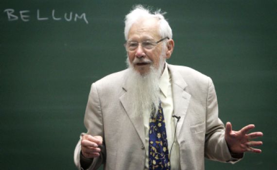 פרופ' אומן: נתניהו עושה הרבה טעויות