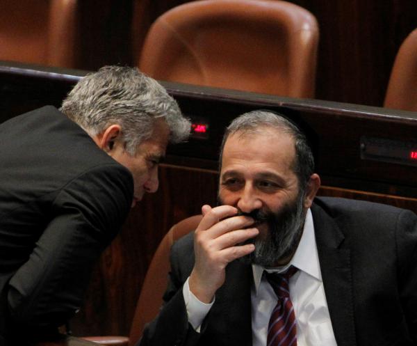 דרעי ולפיד ברוגז: "לא רוצה לדבר איתי"