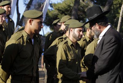 רבני הנח"ל החרדי: בגלל אכ"א לא יהיו מפקדים חרדים