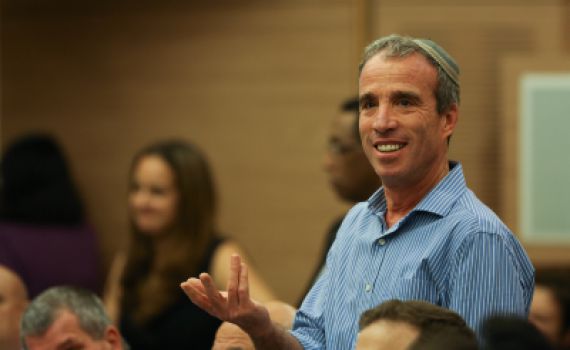 ועדת השרים אישרה את חוק הגיור של שטרן; הבית היהודי הסתייגו אך הצביעו בעד