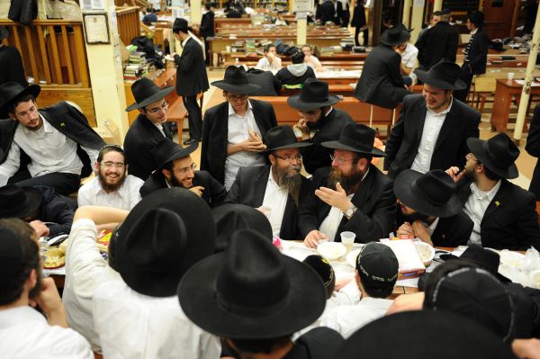 למה י"ט בכסלו כן ויום העצמאות לא?