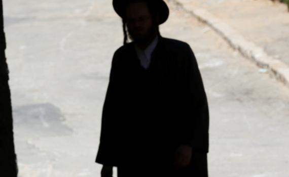 אח של מקובל ידוע נעצר בחשד לאלימות במשפחה