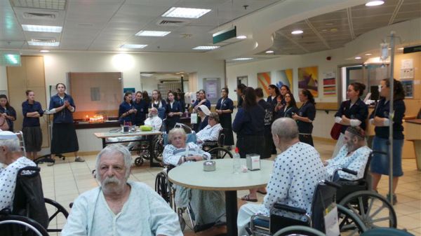 חניכות 'אריאל' בדרכו של הרב קוק