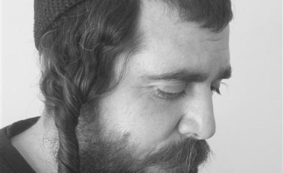 לפני השמש: תהלות מן המדבר